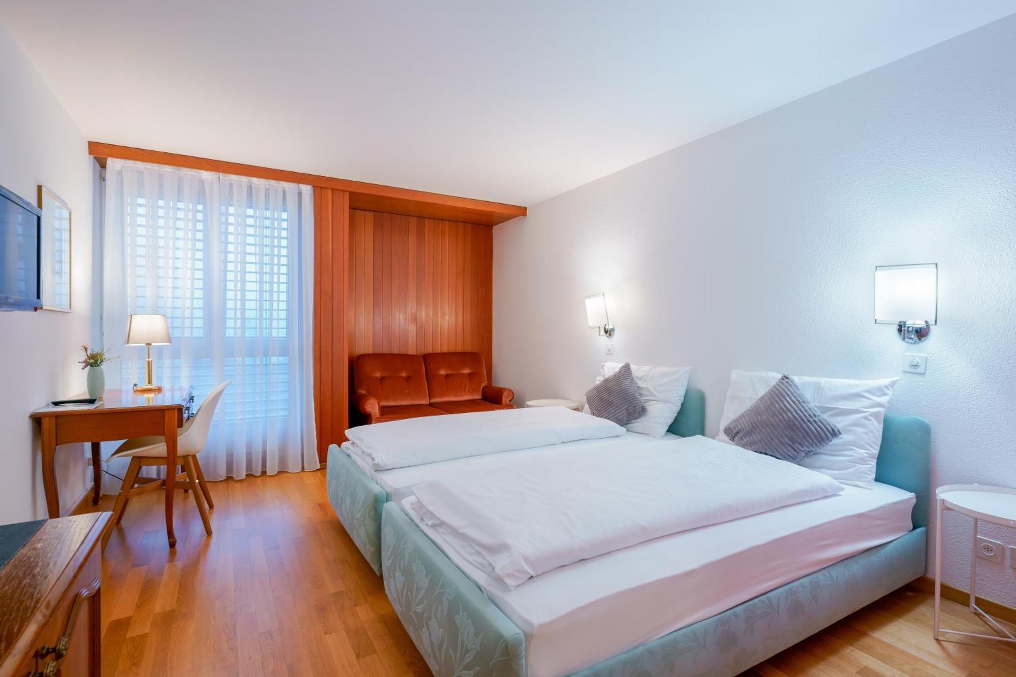 Hotel Du Grand-Pre Marly-le-Grand Eksteriør billede