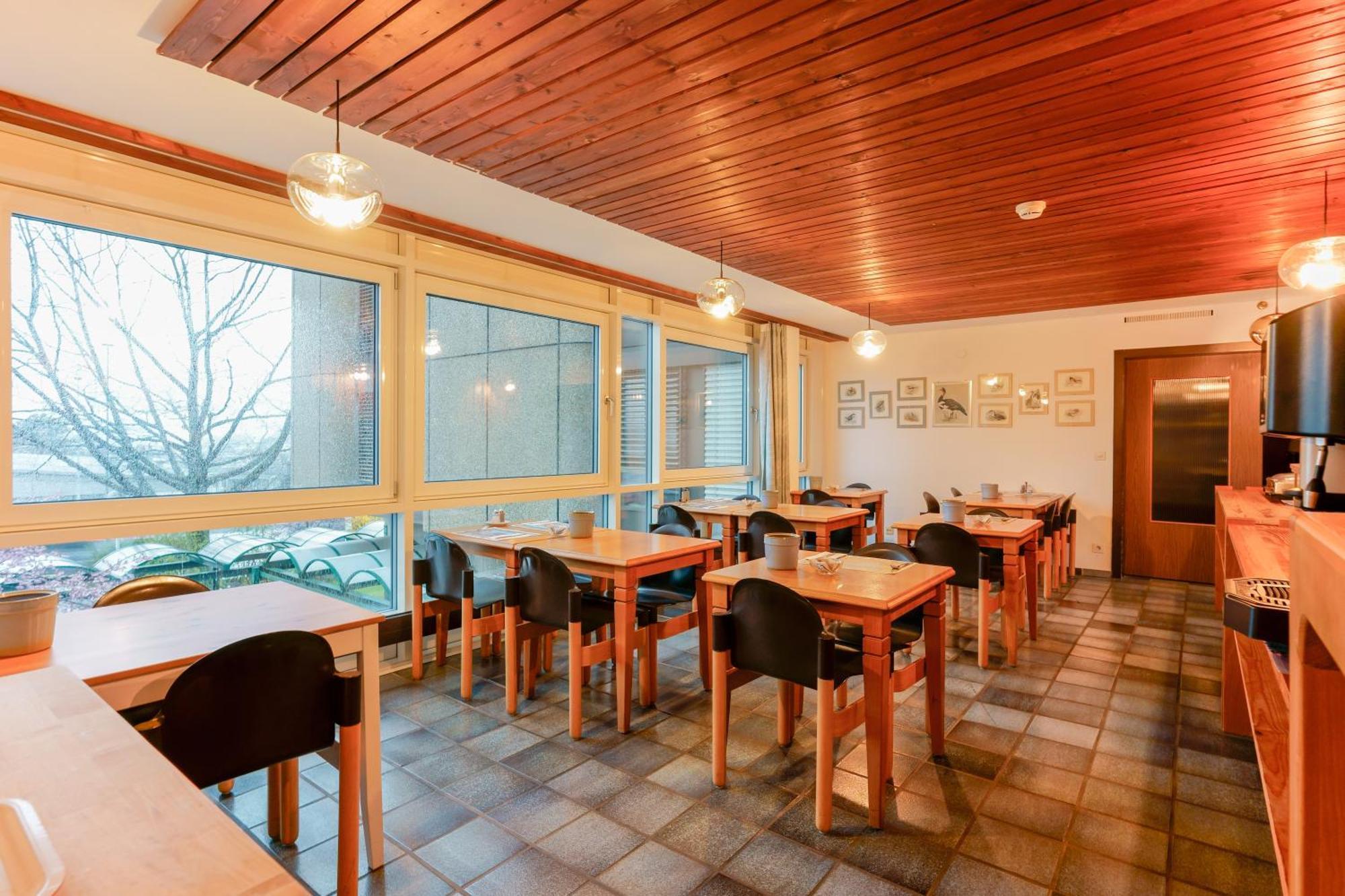 Hotel Du Grand-Pre Marly-le-Grand Eksteriør billede