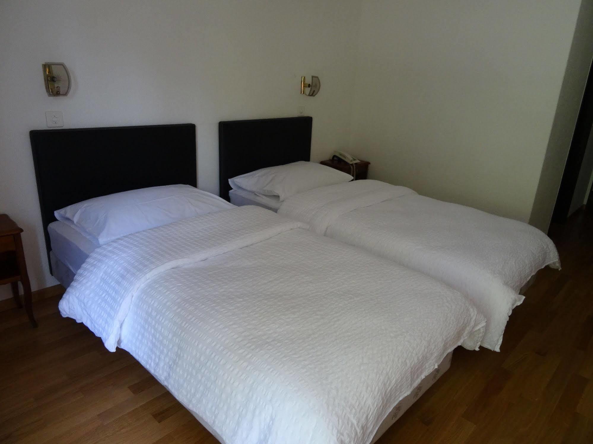 Hotel Du Grand-Pre Marly-le-Grand Eksteriør billede