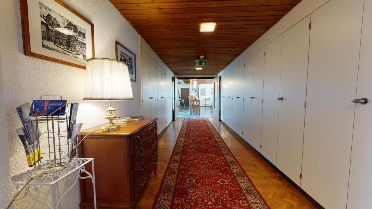 Hotel Du Grand-Pre Marly-le-Grand Eksteriør billede